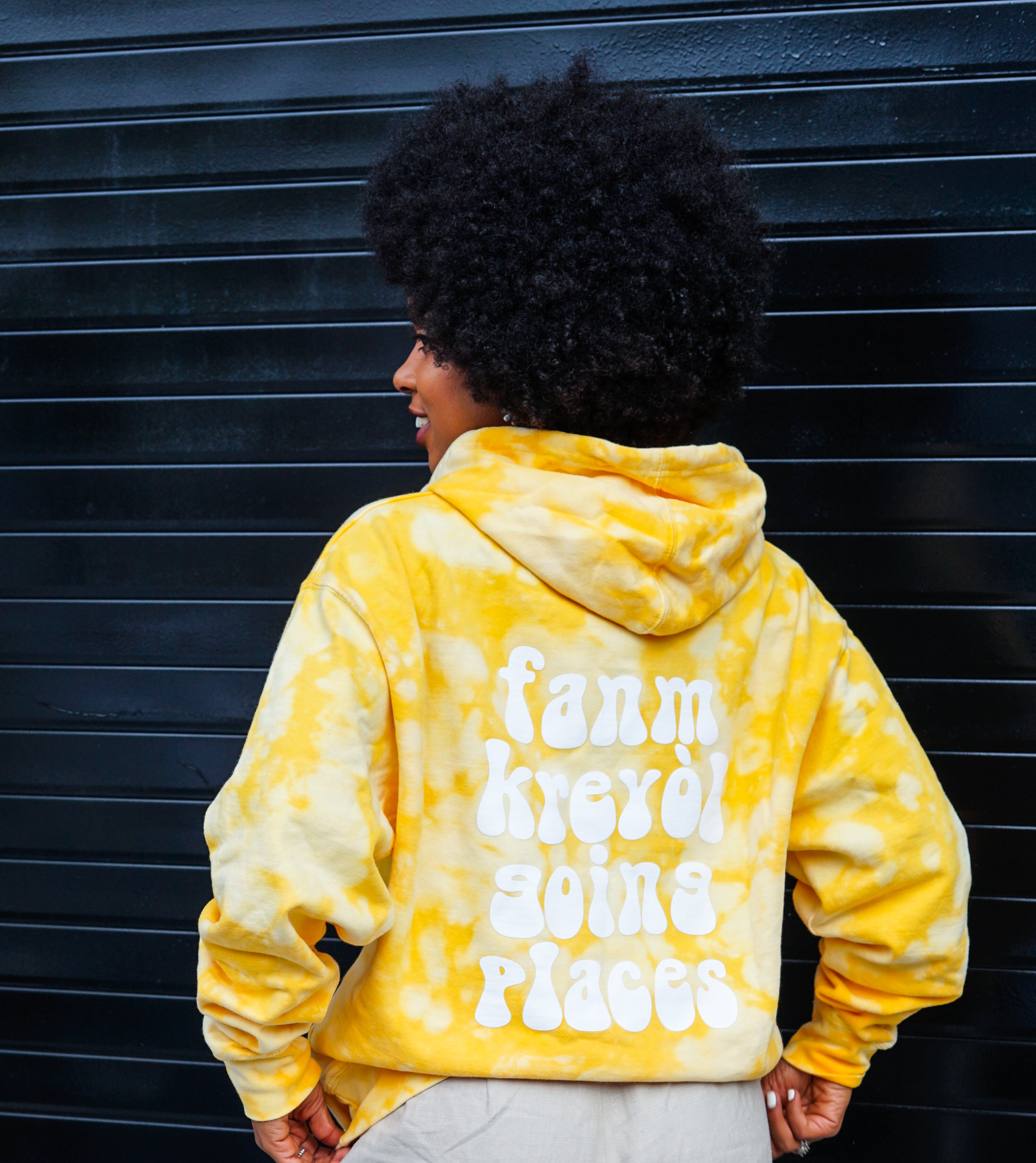 Bleach dye yellow sweatshirt sale