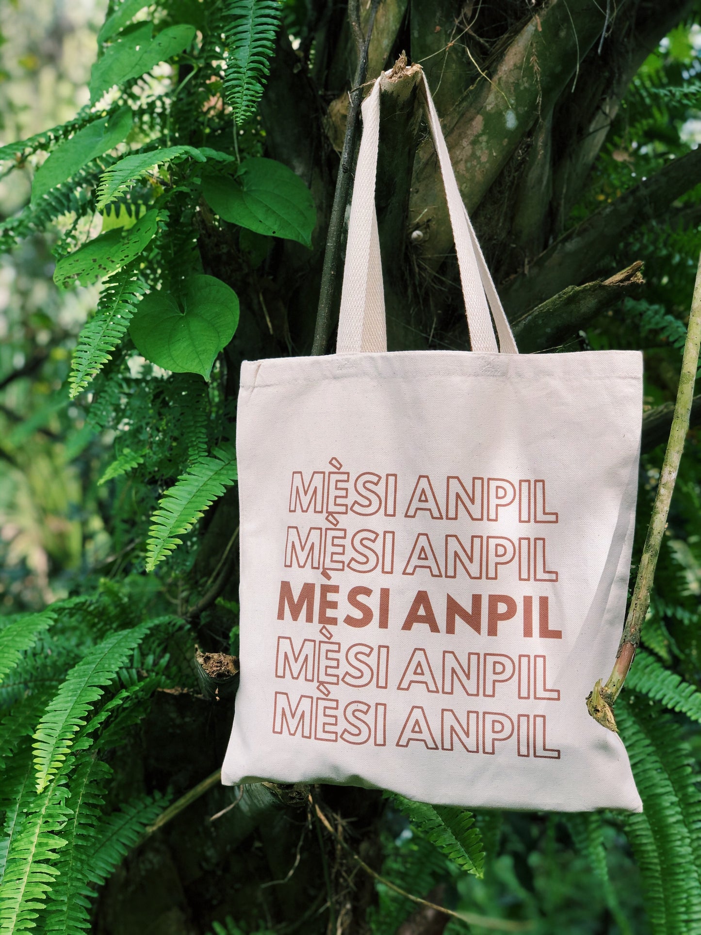 Mèsi Anpil Tote Bag